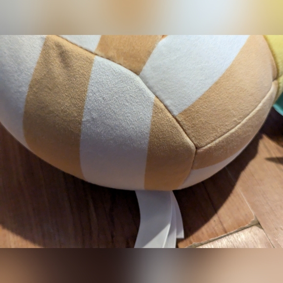 Squishmallows Summer 2024 Sanrio Pompompurin with Ice Cream Cone PLUSH - Picture 7 of 8